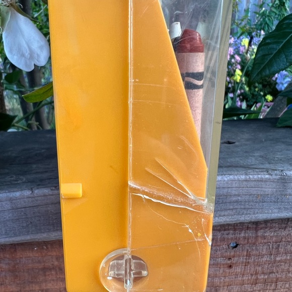 Vintage 60’s/70’s CRAYOLA CRAYON Carrying Case - Picture 2 of 5